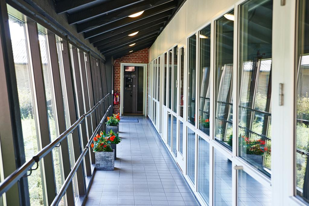 Danhostel Вибор Екстериор снимка